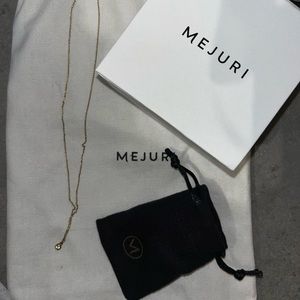 MEJURI white Saphire choker on 18k gold vermeil chain adjustable.